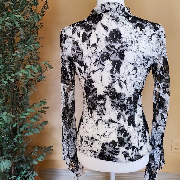 Button Down Black and White Lace Blouse - Picture 6 of 15